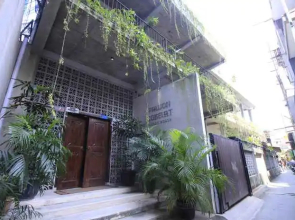 Pawon Cokelat Guesthouse