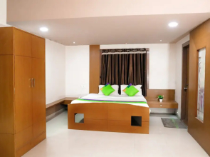 Sachin Regency by OYO Rooms