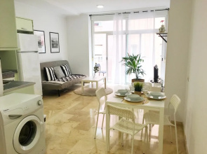 Sagasta Beach Apartment III by Canary365
