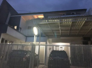 Crystal Guesthouse