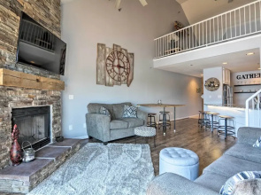 Deck, Pool & Views: Lake of the Ozarks Condo
