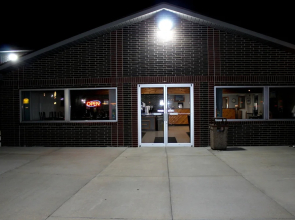 Super 8 by Wyndham Missouri Valley