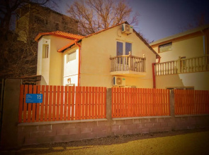 House 15