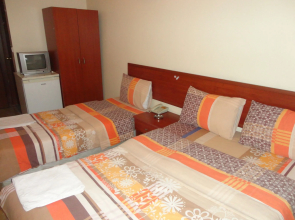 Sah Hotel