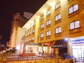 Hotel Pinares Plaza