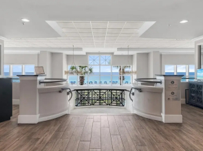 Inn at Crystal Beach 611