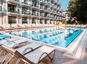 Emre Beach & Emre Hotel