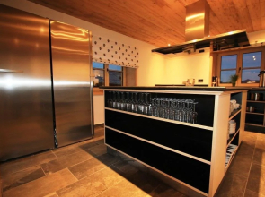 Alpen Select Lodge for 16-24 People