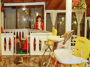 Camelot Royal Beds by Estia