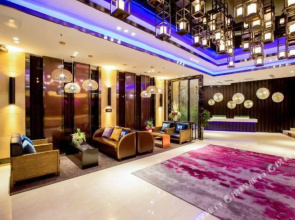 The Vilomia Hotels (Linyi Shengshang)(维洛美亚酒店(临沂大学长途汽车站店))