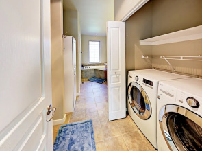 680 Sage Country Court Home 3 Bedrooms 2.5 Bathrooms Home