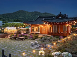 Yeosu Elon Pension