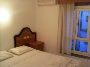 Marti Hotel