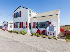 Oceana Cottages
