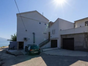House The Bay
