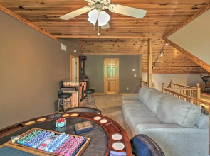 Kayaks & Boat Dock: Lakeside Hot Springs Retreat