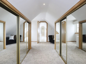 JOIVY Greenknowes Estate With Hot Tub And Bar