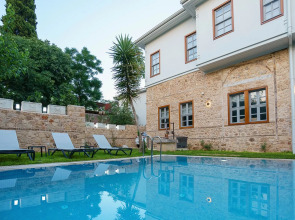 Delight Deluxe Hotel