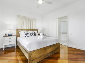 Panoramic Ocean Views in Peregian Beach! 41 Parakeet Cresent