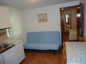 Omiš apartment on the beach