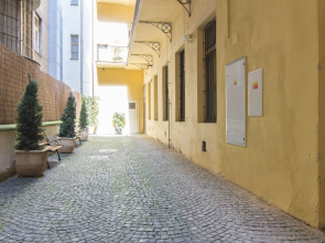 Cosy Apartment for 4 next to the Main Train Station by easyBNB