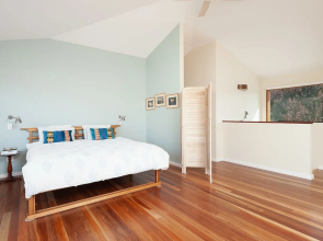 Sunny Family Beach House