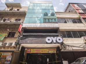 OYO 317 New Legend Hotel