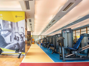 Отель Futian Shangri-La Shenzhen