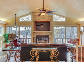 Lakefront Hot Springs Village Home w/ Private Dock