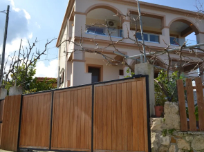 Kalogeris House Mouzaki
