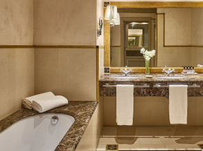 Bagni di Pisa Palace & Thermal Spa
