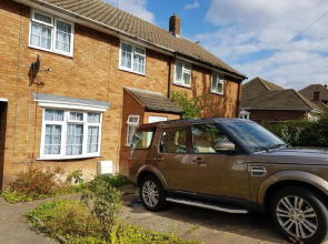 Poynters House - Huku Kwetu Luton