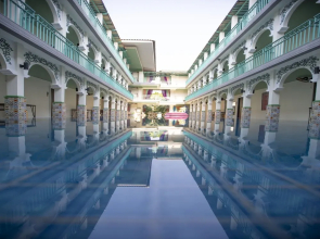 The Grand Morocc Hotel