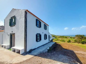 Liiiving in A Ores - Ocean View House