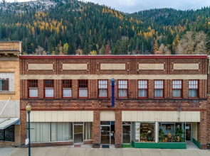 Ryan Hotel