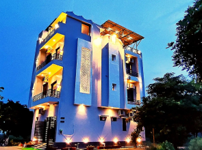 Asapian House - A Luxury Homestay at Moradabad