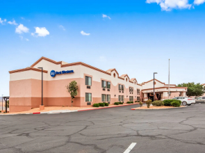 Best Western View Of Lake Powell Hotel