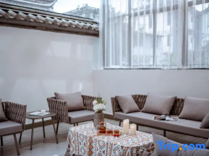 Dali Caicun Hidden Residence Courtyard