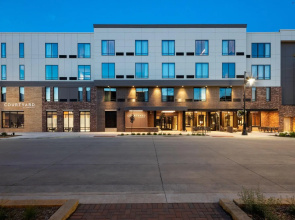 Courtyard by Marriott Owatonna Downtown