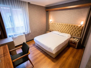 Bloom Hotel