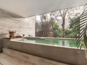 TOTALLY PRIVATE POOL AND TERRACE @ La Veleta D4