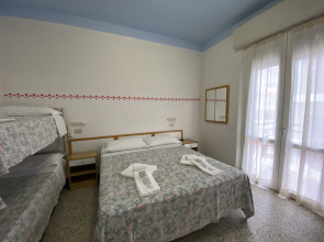 Hotel Nanni Garnì