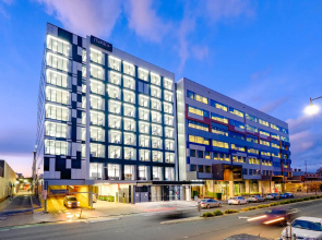 Mantra Albury Hotel