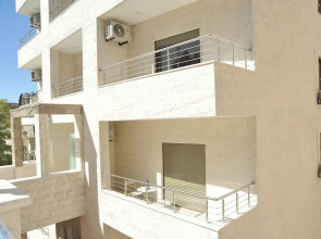 Amazing one Bedroom Apartment in Amman, Elwebdah 4
