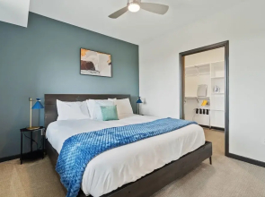 CozySuites on Mass w garage parking 20