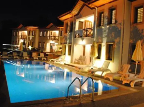 Saranda Butik Otel