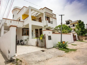Mai Thik Hoo Hostel