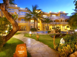 Hotel Villa Taina