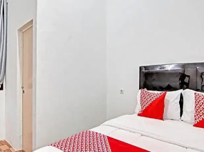 OYO 92946 Dekna Homestay Syariah