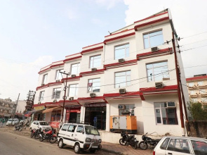OYO 22242 Maa Rudrani Resort